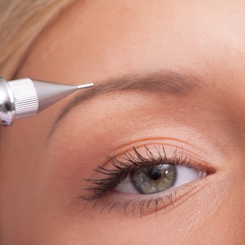 Queue de sourcils Brigitte-Beauté Genève